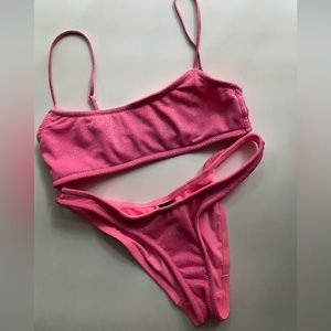 TRIANGL sparkly pink set